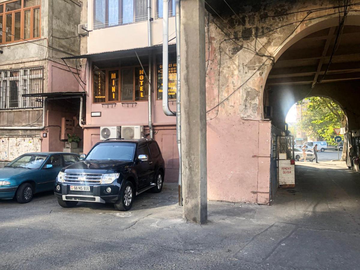 Hotel Victoria 耶烈万 外观 照片